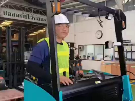 10 Sumitomo Reach Trucks Upgraded